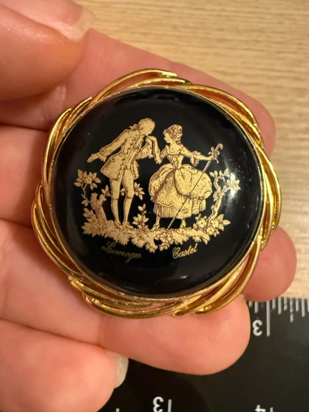 Limoges Castel France Porcelain Brooch Gold Fragonard Courting Couple Black 1.5